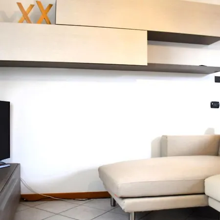 Casa Apollonia - In Garda Apartment