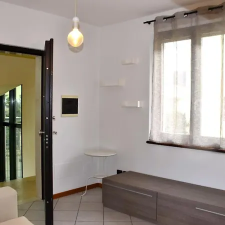 Casa Apollonia - In Garda Apartment *
