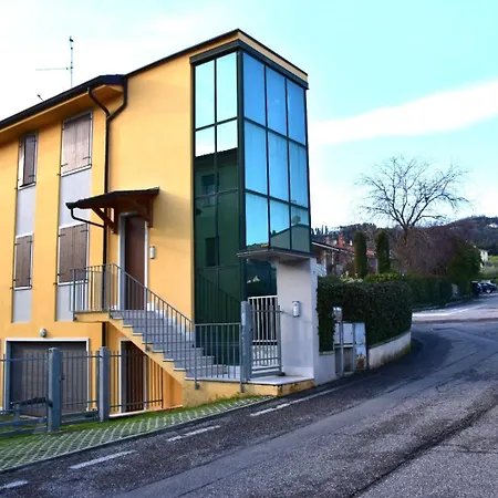 Casa Apollonia - In Garda Apartment *